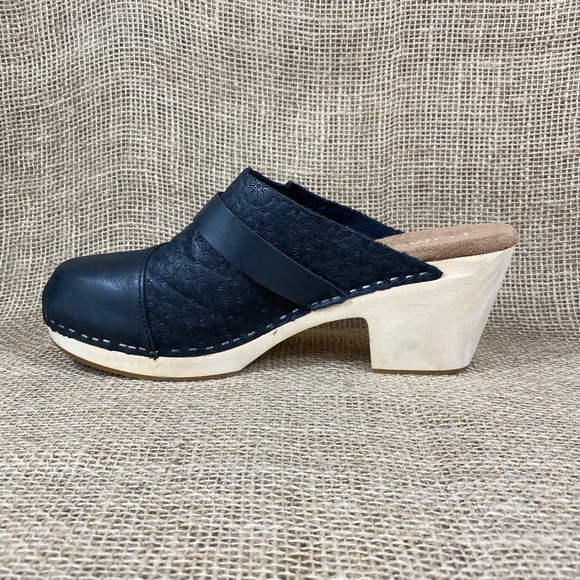 Toms Clog Wood Heel Black Leather Women size 10 - Picture 3 of 11